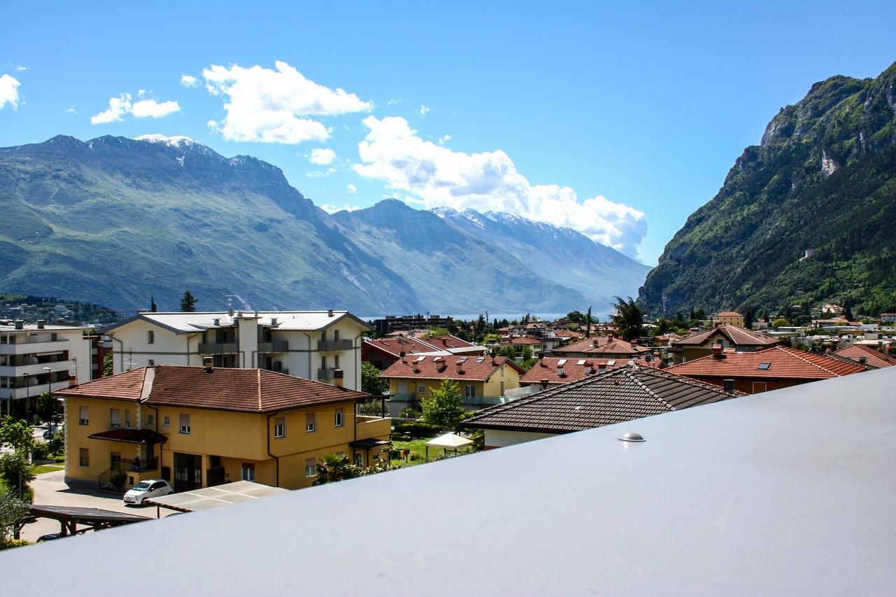 Gardabreak Rooms&Breakfast Holiday Apartments Riva del Garda Exterior foto